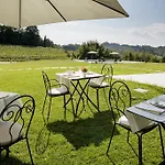 ファームステイ Azienda Agricola Rovertondo コステロマーノ