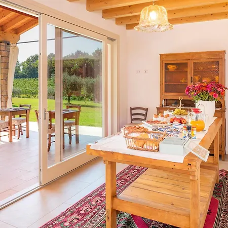 Azienda Agricola Rovertondo 코스테르마노