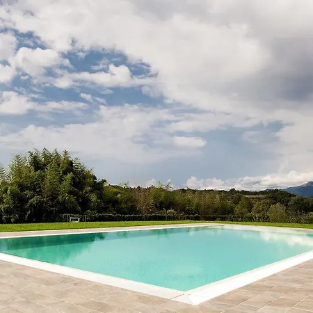 Azienda Agricola Rovertondo 코스테르마노