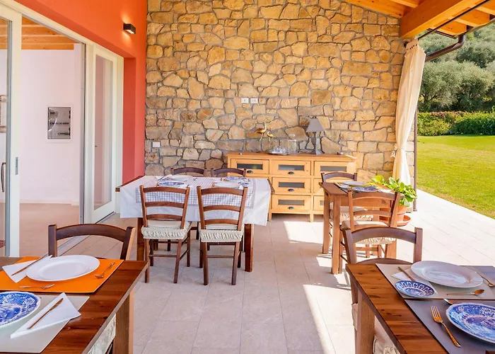 Κατάλυμα σε φάρμα Azienda Agricola Rovertondo