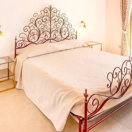 农家乐 Azienda Agricola Rovertondo