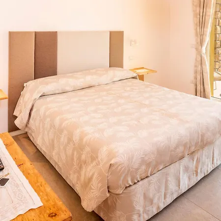 农家乐 Azienda Agricola Rovertondo 科斯特曼诺